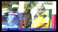  DAMPAK PANDEMI COVID 19, BUPATI KAMPAR BAGIKAN SEMBAKO DAN MASKER